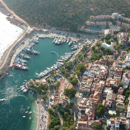 Pirat 3* Kalkan