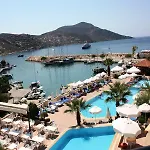 Pirat Hotel 3*