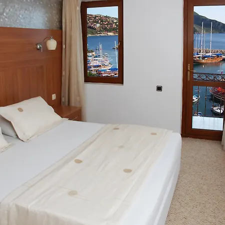 Pirat 3*